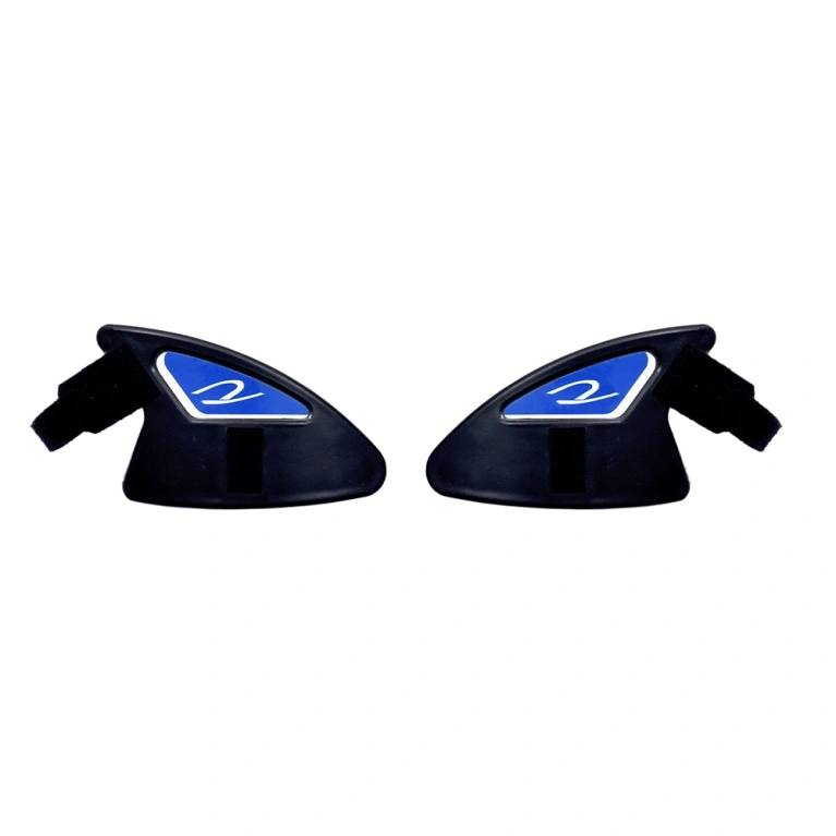 Forma Cricket Helmet - Little Master - Titanium Grill - Bottle